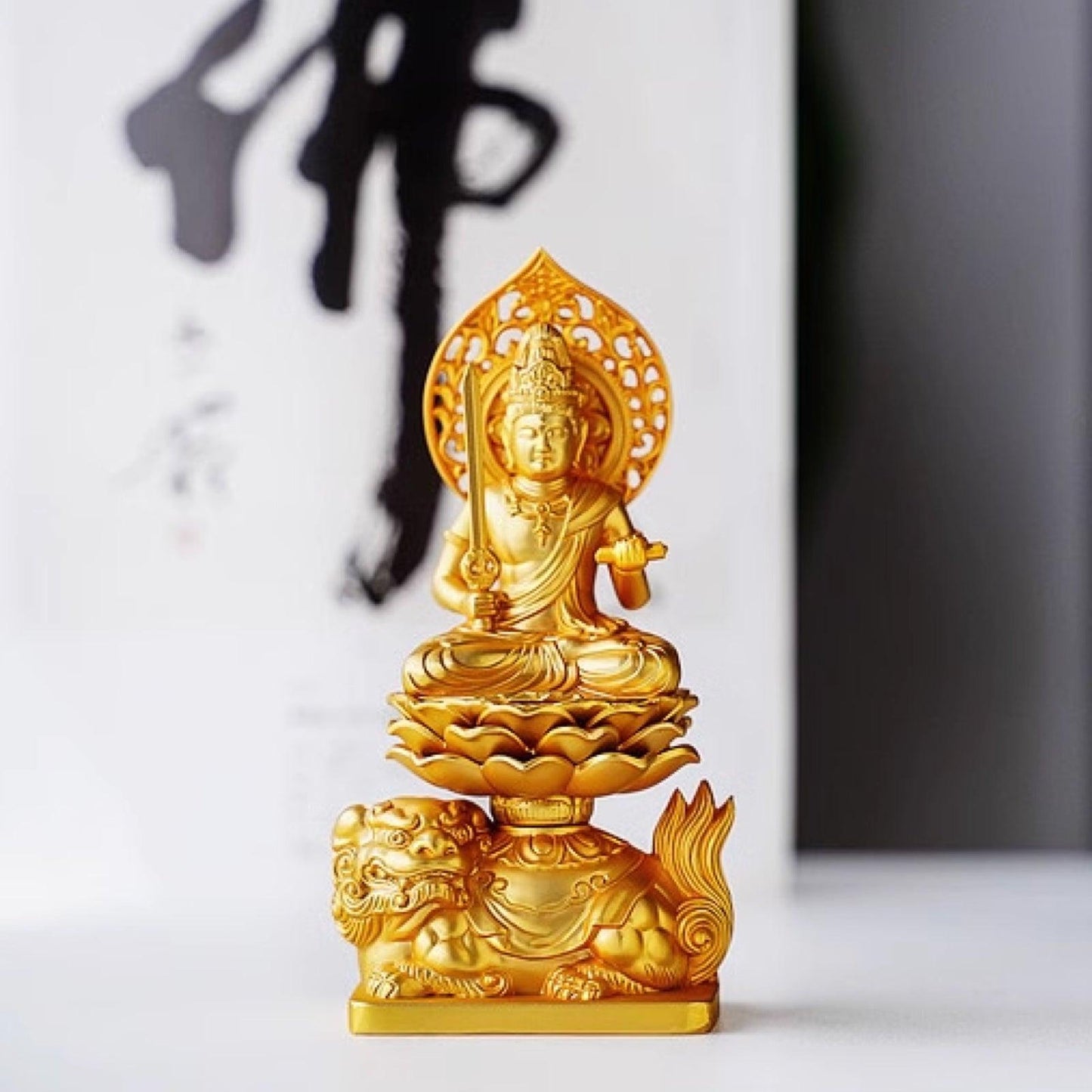 Manjushri Bodhisattva, Zodiac Rabbit Year Guardian, Gold-Plated Buddha Statue, Hossu Three Saints, for Worship and Decoration, Handmade in Japan