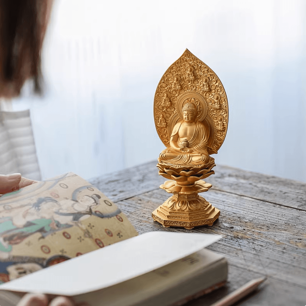 Medicine Buddha (Yakushi Nyorai) Gold-Plated Buddha Statue, Handmade in Japan for Worship and Decoration