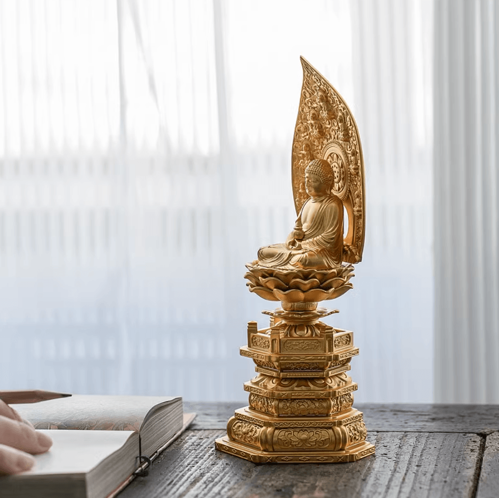 Medicine Buddha (Yakushi Nyorai) Gold-Plated Buddha Statue, Handmade in Japan for Worship and Decoration