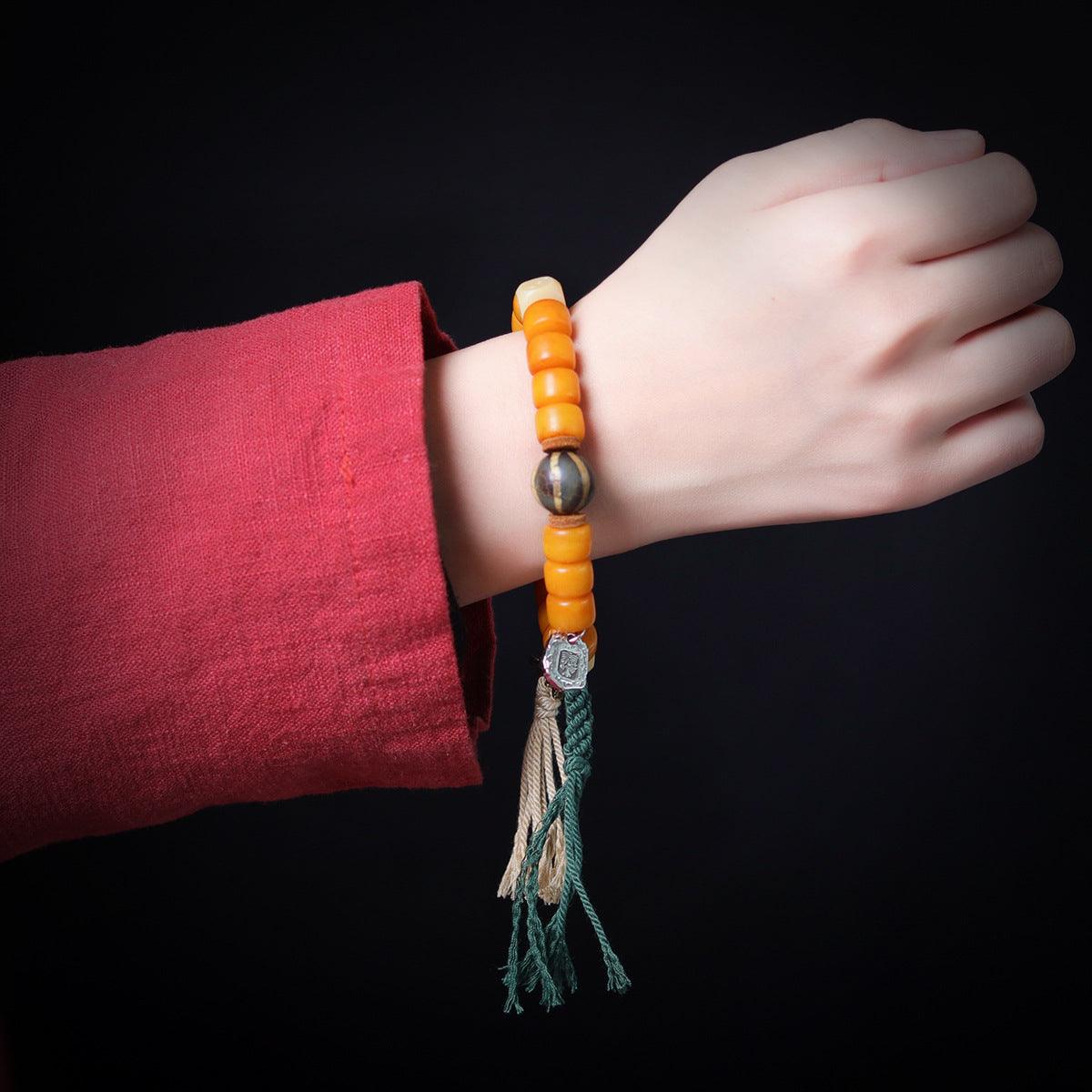 Bracelet bouddhiste tibétain fait main avec perles Bodhi et accents en os sculpté